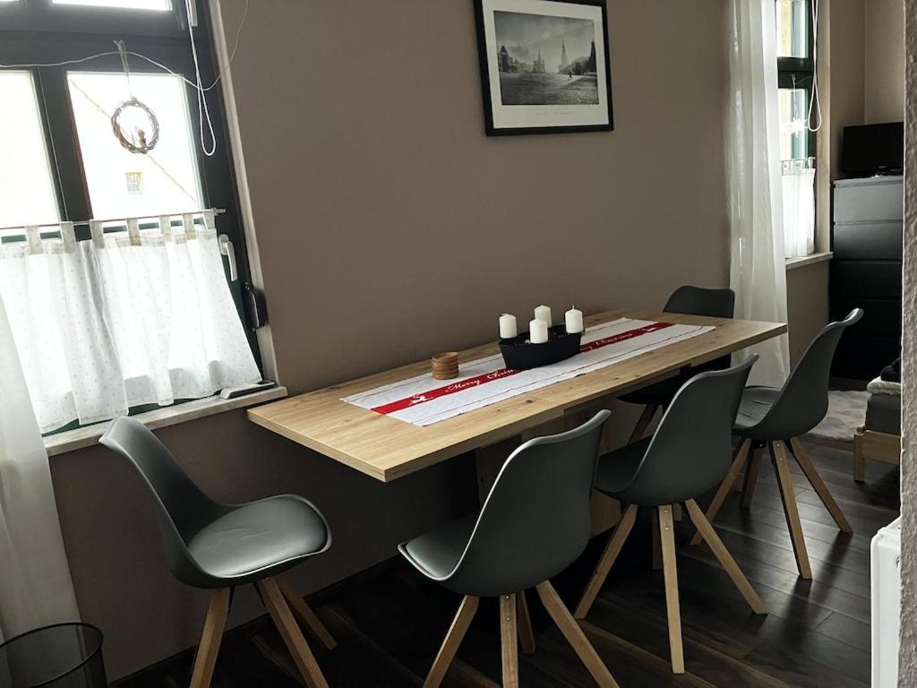 "Ferienwohnung Am Schloss" - Ferienwohnung Mit Blick Auf Das Barbyer Schloss, 5 Gehminuten Bis Zur Elbe Exterior foto
